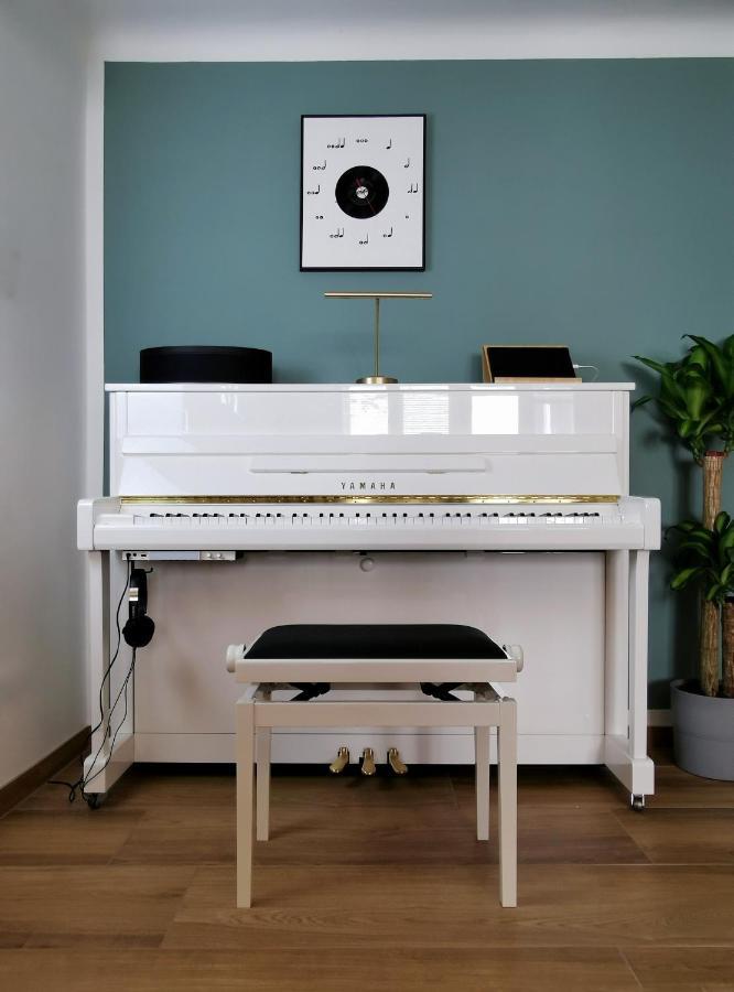 Neues City Center Piano Appartement Mit Netflix Klagenfurt am Woerthersee Bagian luar foto